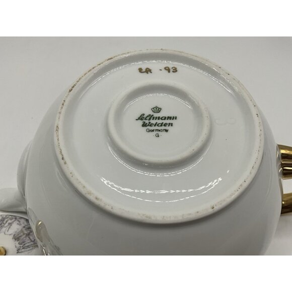 Seltmann Weldon Elegant Teapot with Gold Handle, Spout and Lid Vintage Serveware - Picture 14 of 16